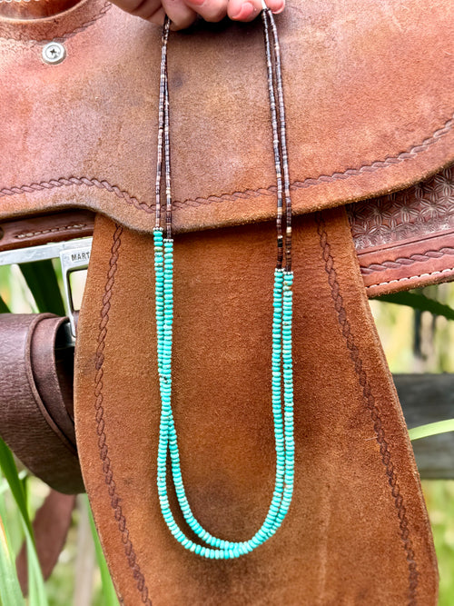 Beaded turquoise necklace