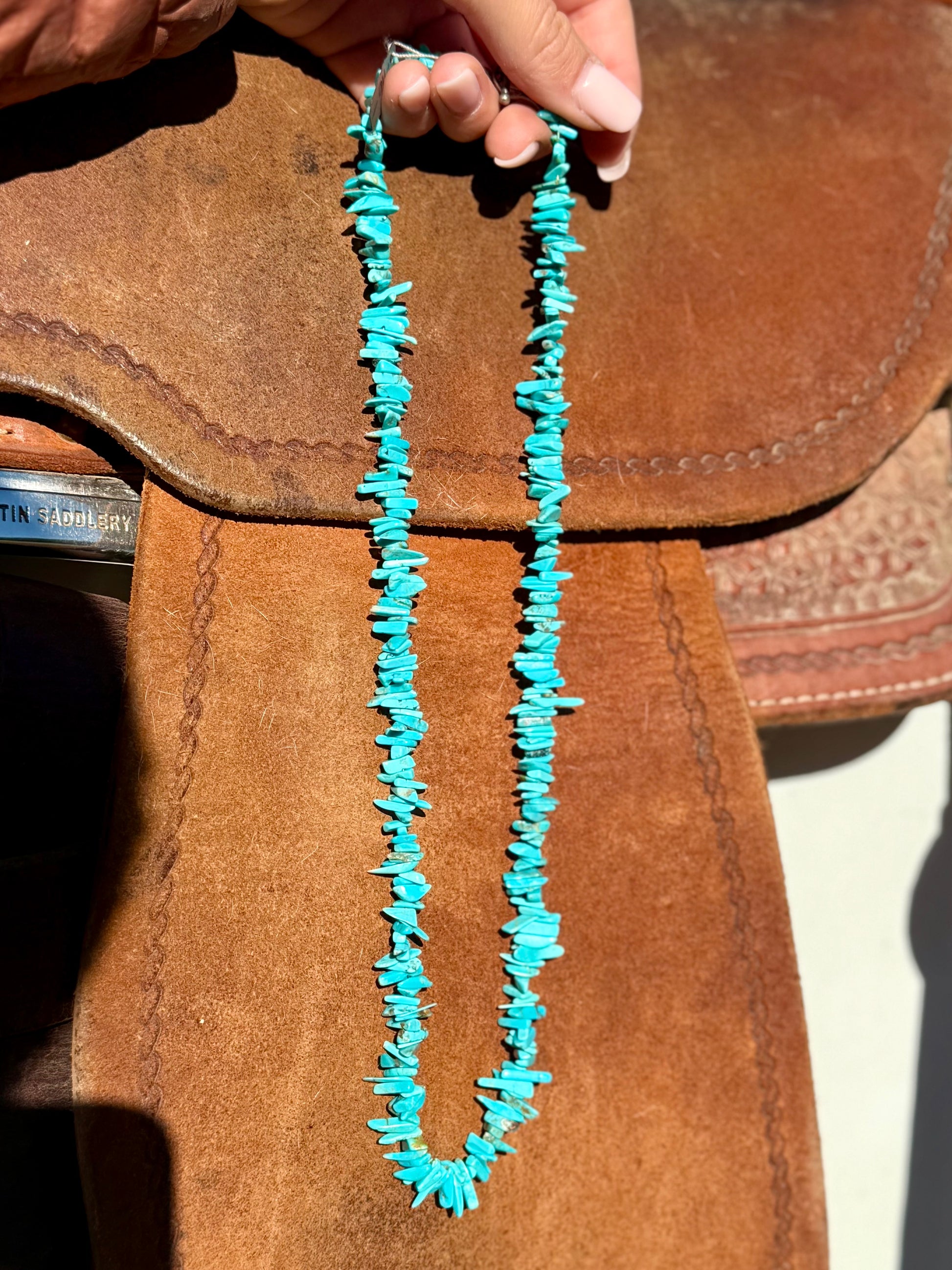 Chunky turquoise necklace