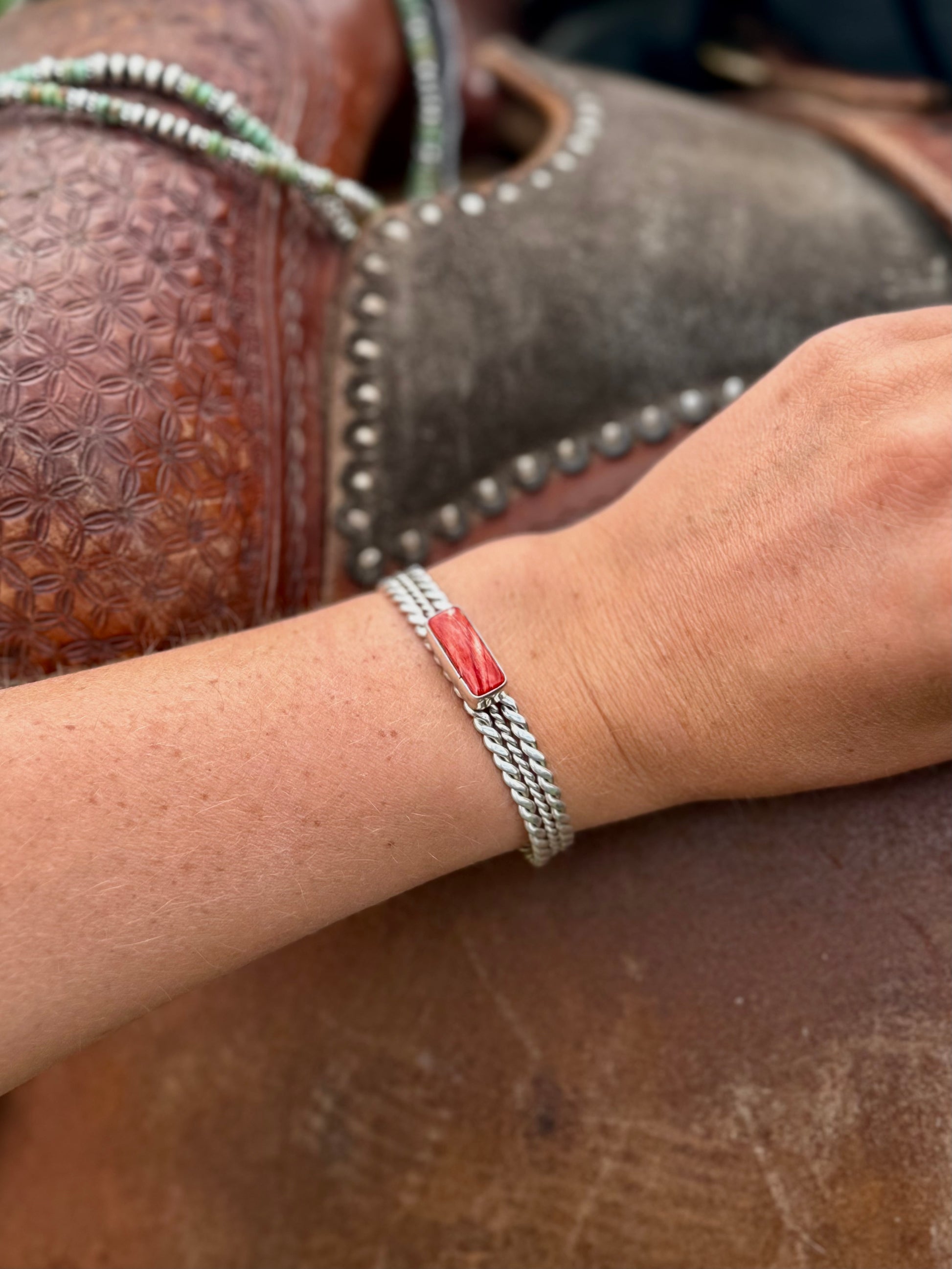 Oyster shell cuff
