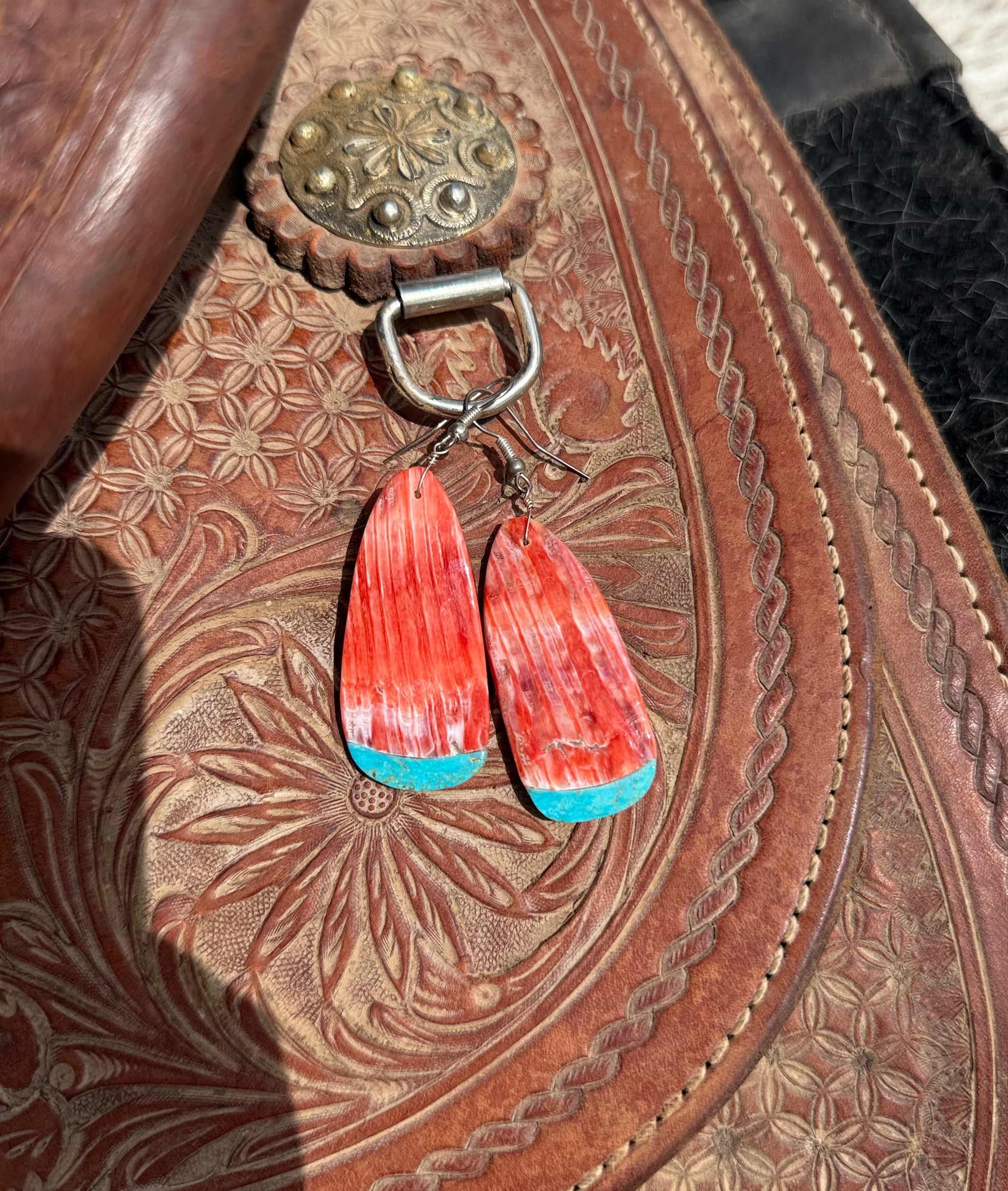 spiney oyster shell and turquoise earrings