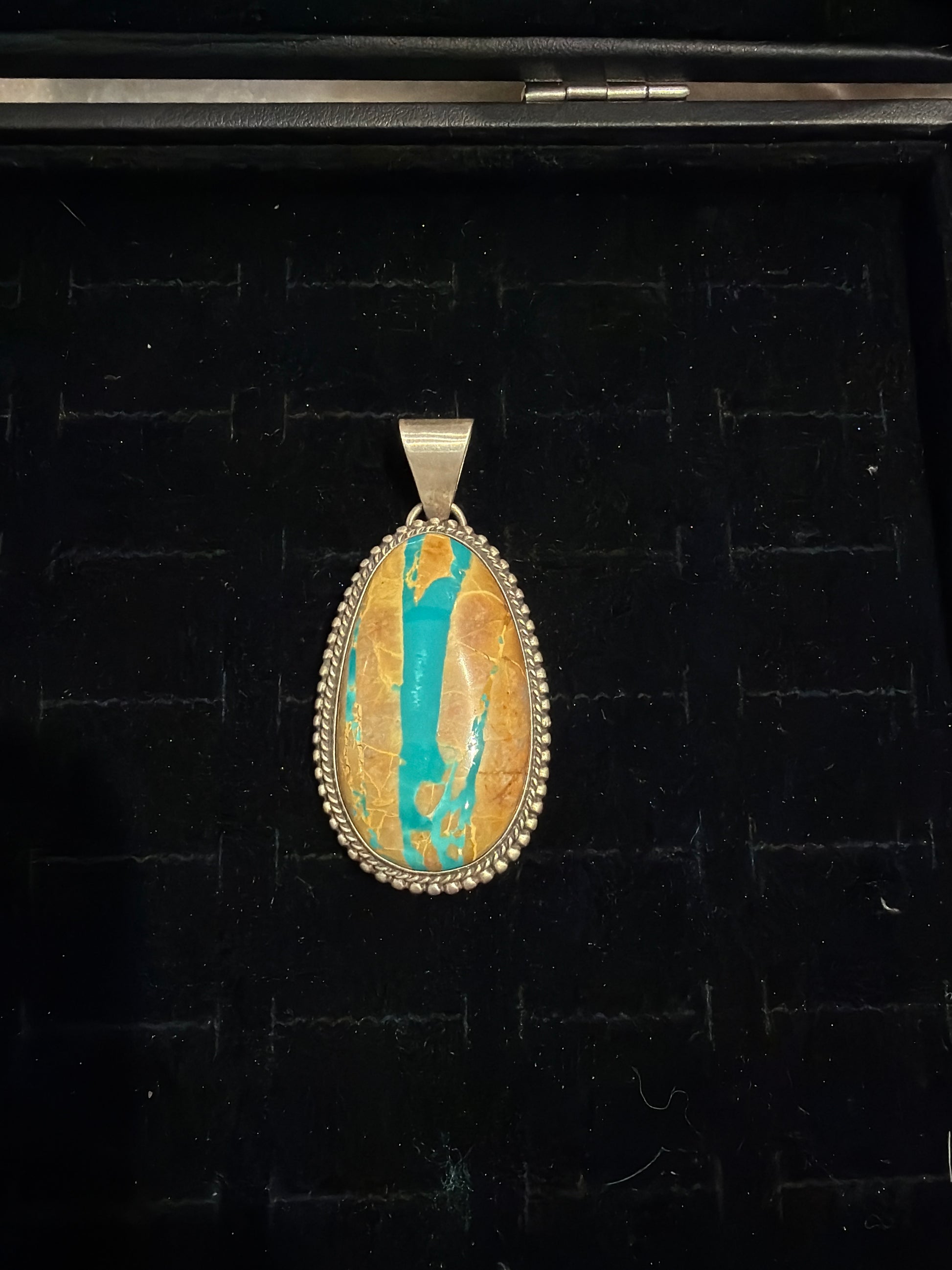 Turquoise pendant