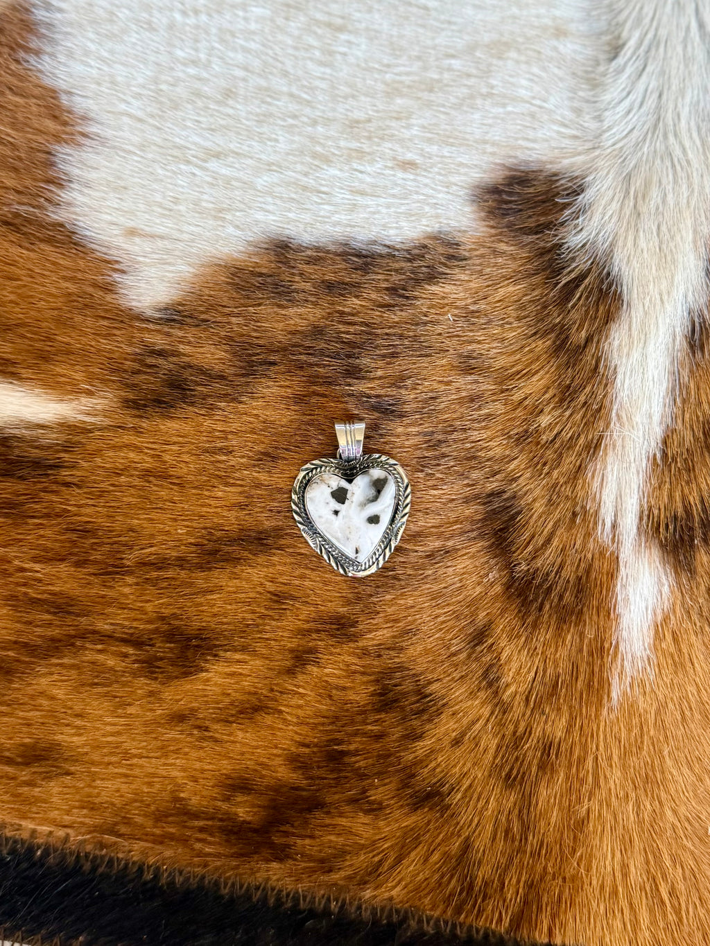 The black heart pendant ￼