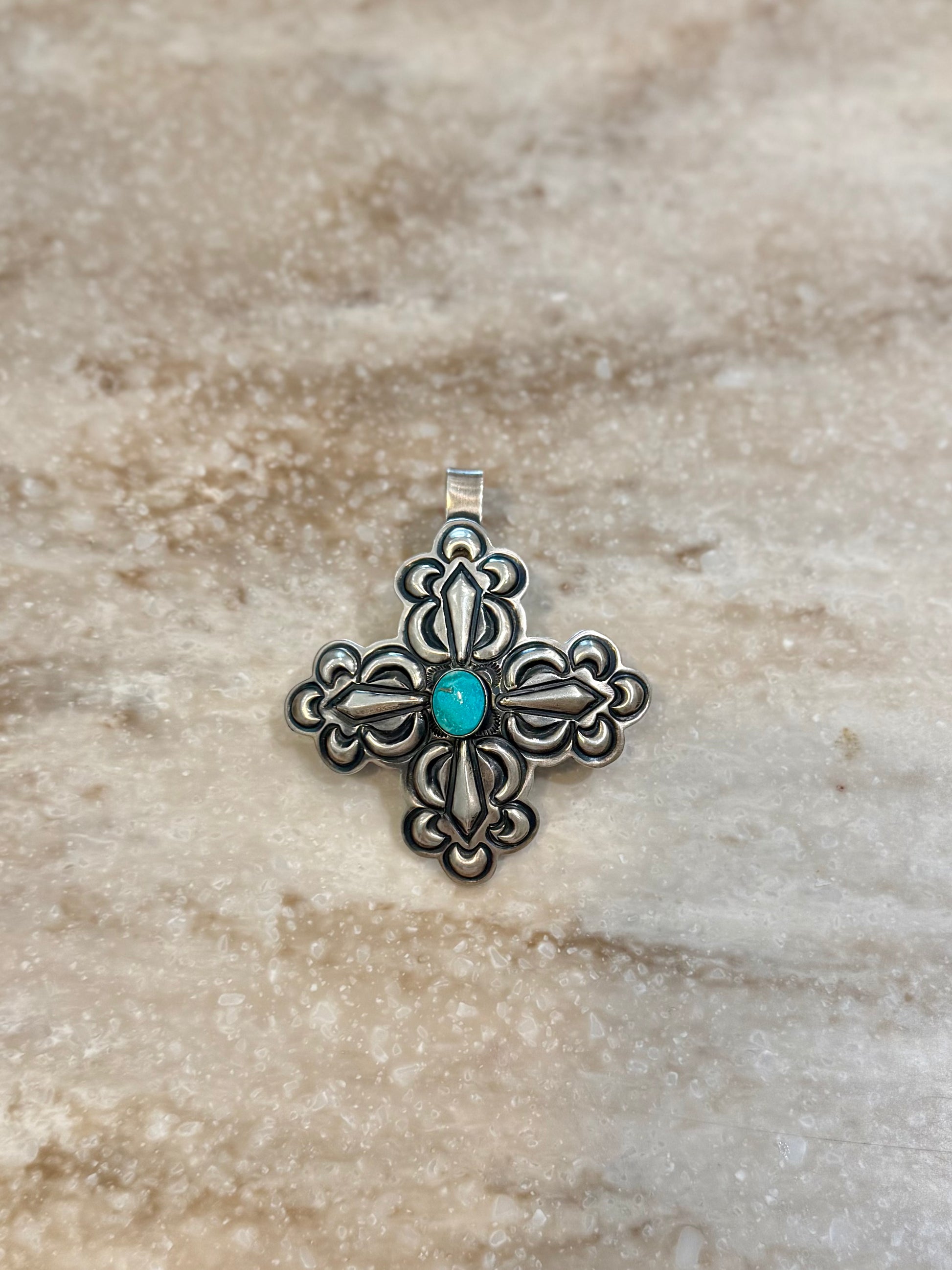 Enhancer pendant