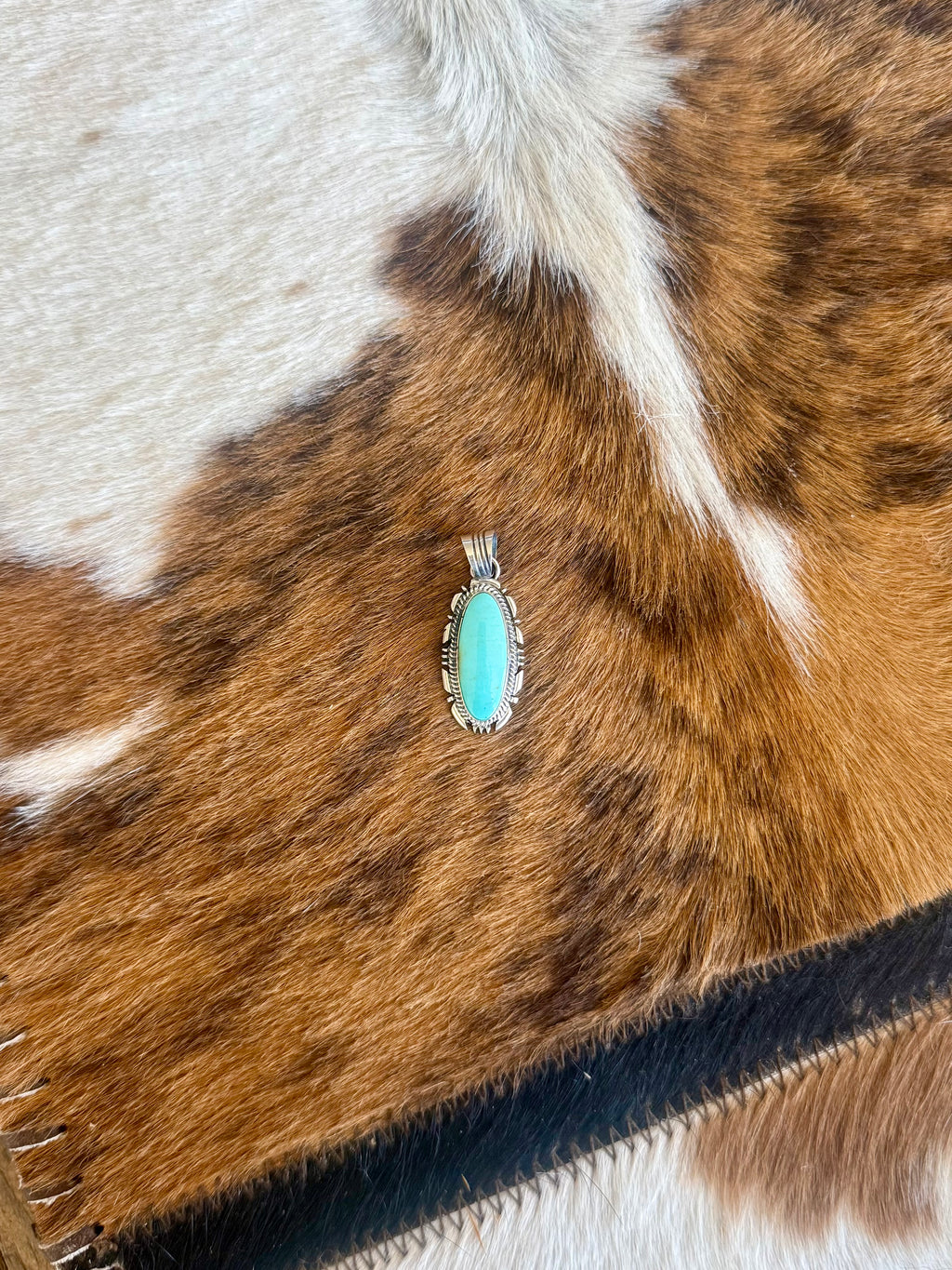 Turquoise pendant ￼