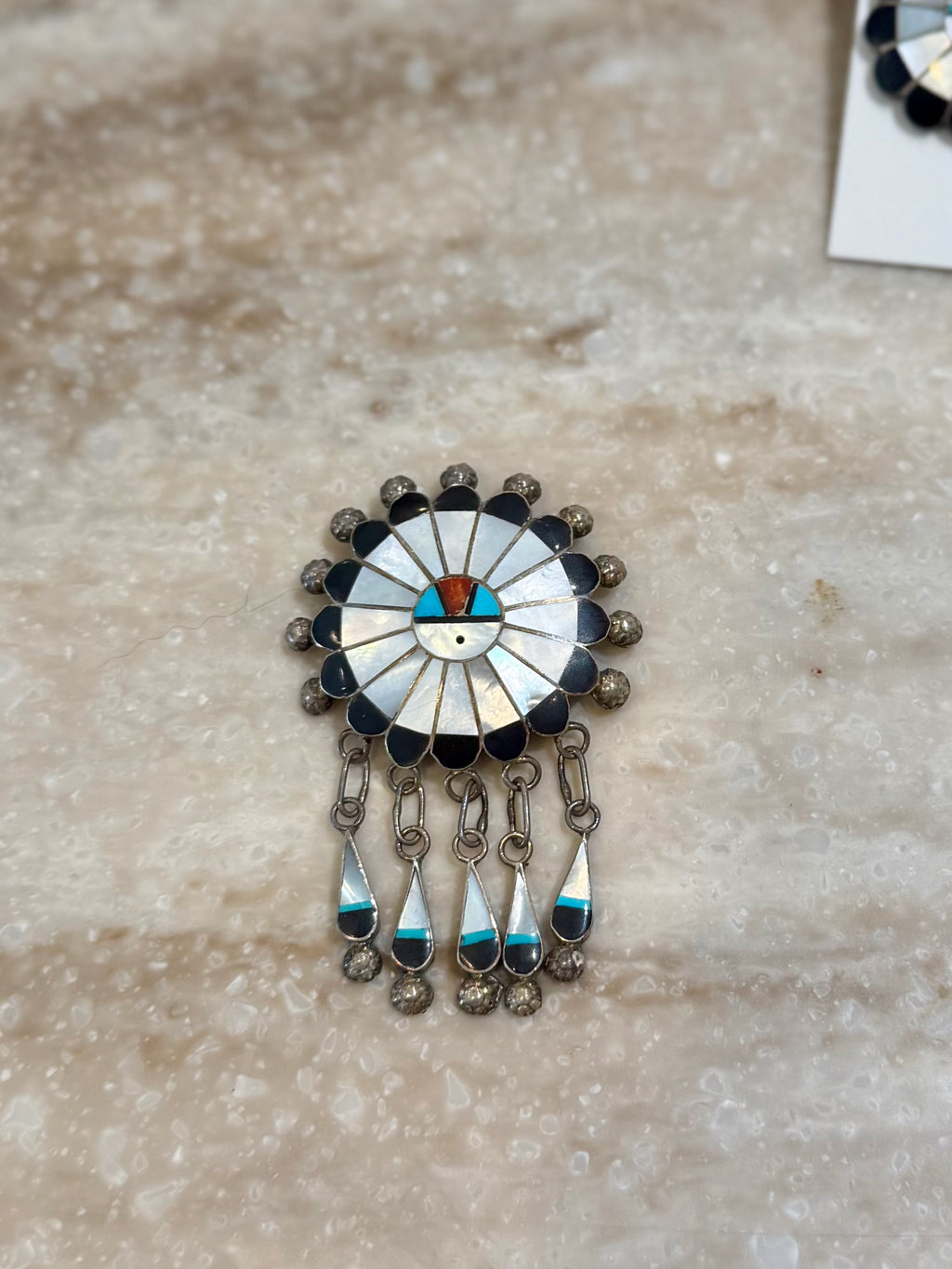 Zuni pendant/pin