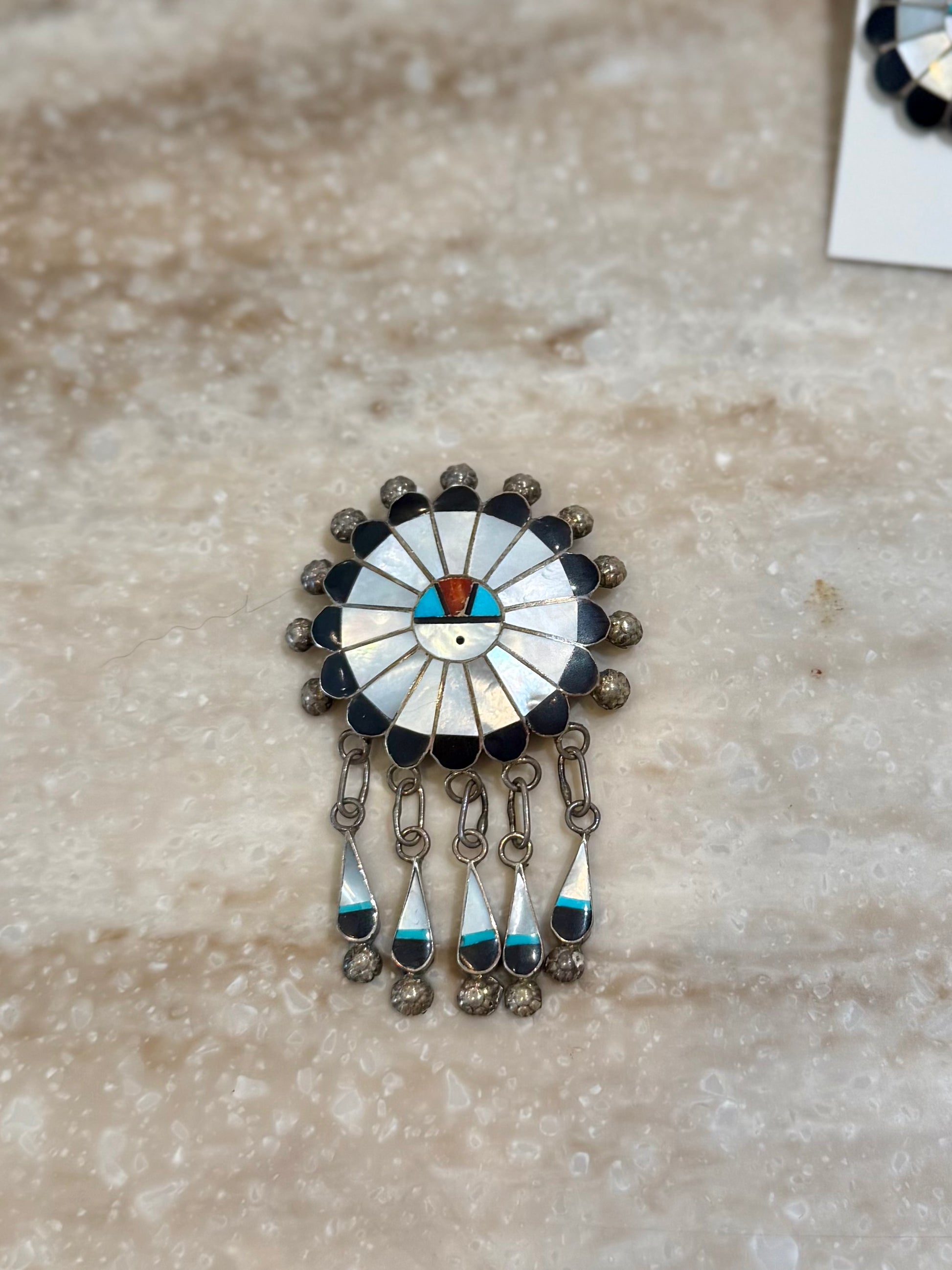 Zuni pendant/pin