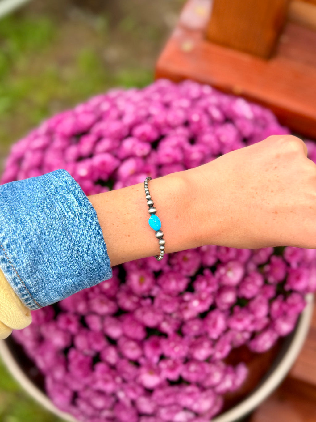 Stretchy bracelet
