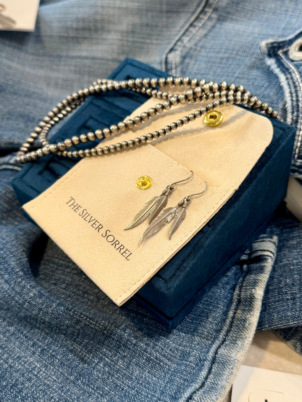 Double feather earrings