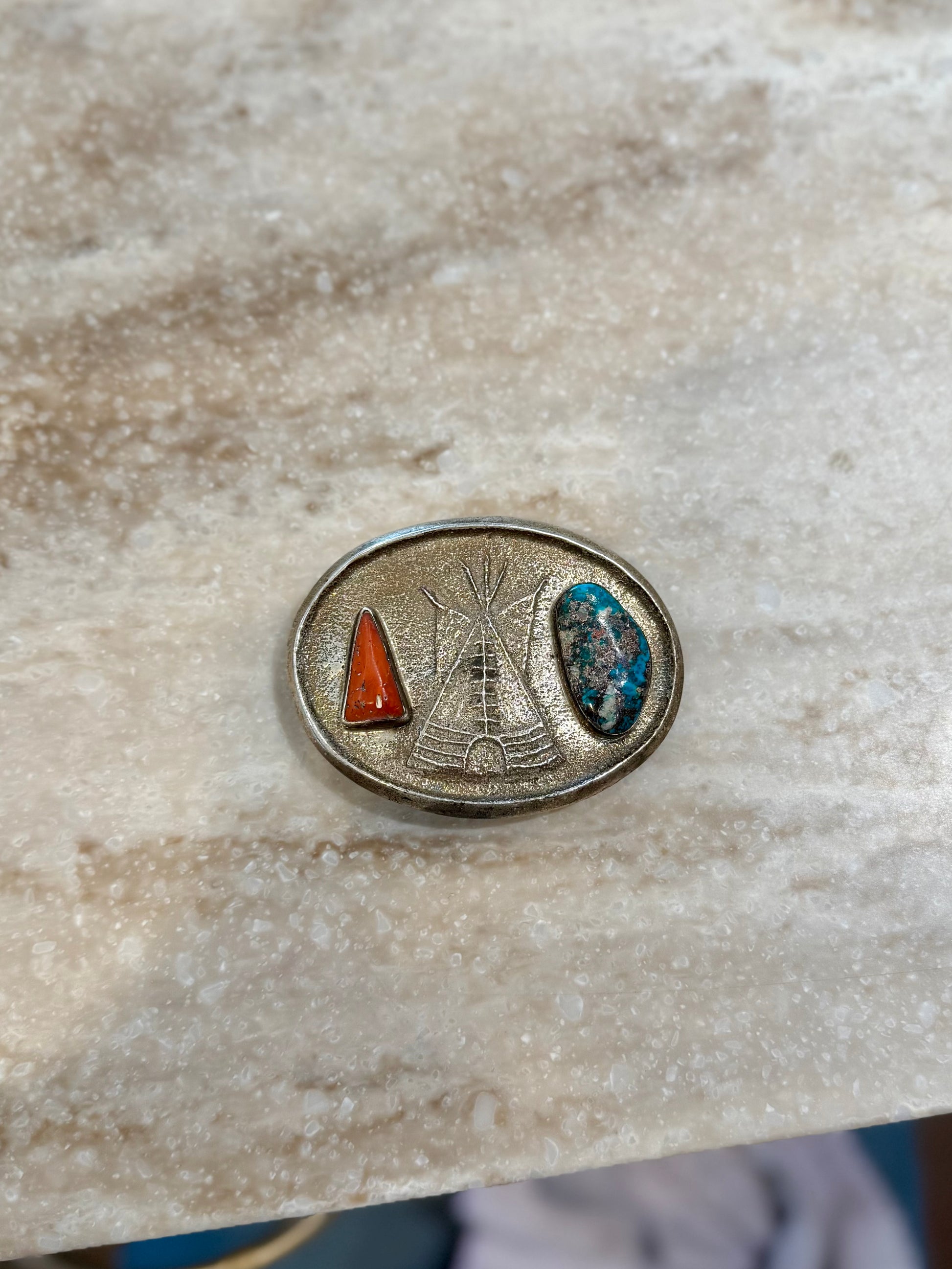 John’s buckle