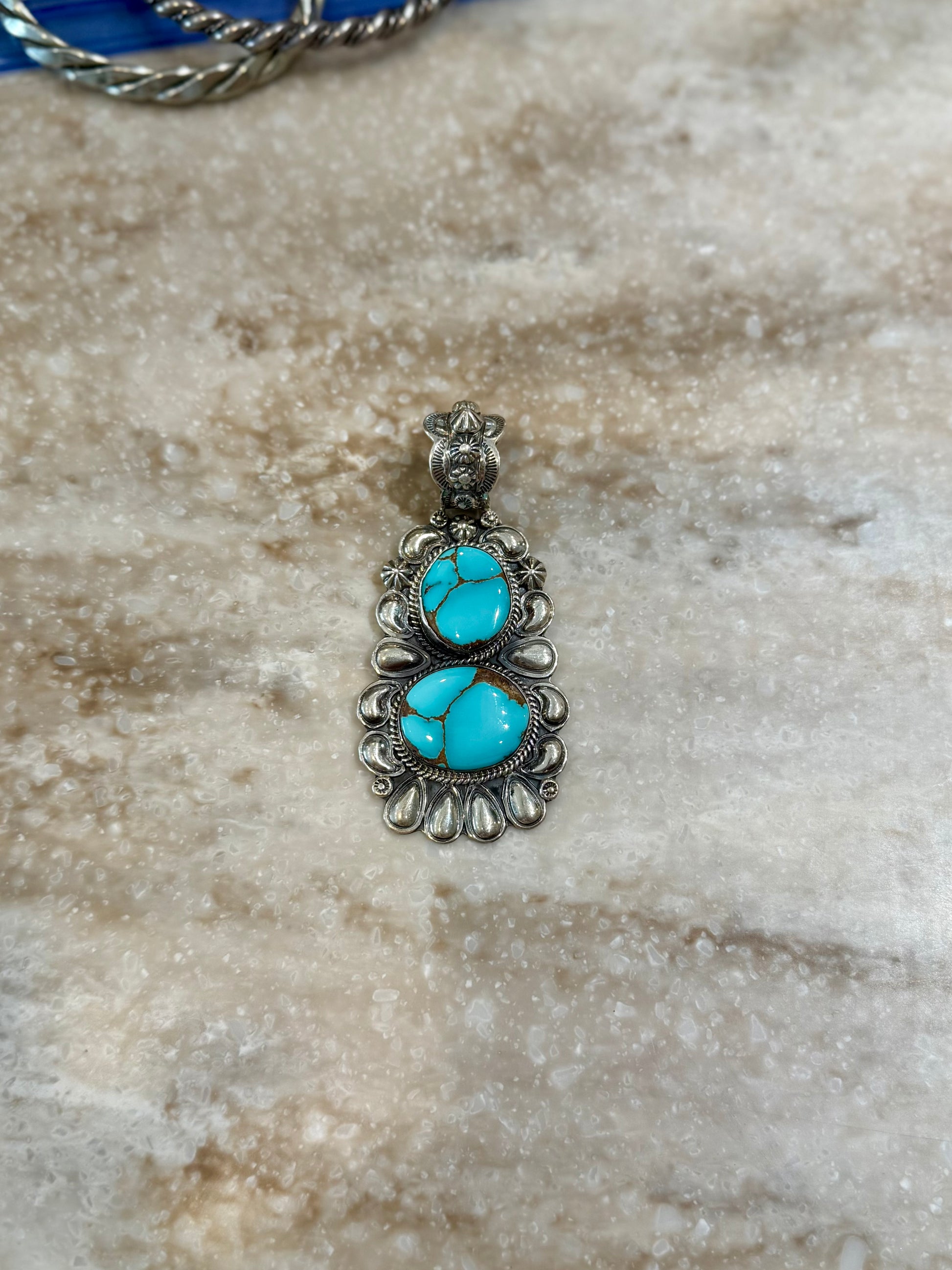 The Sammy pendant