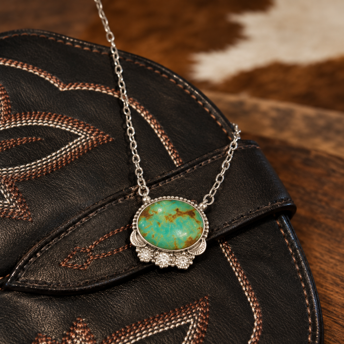 The maze necklace
